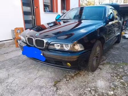 BMW Série 5 520i 2.2 170