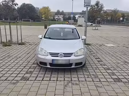 Volkswagen Golf 1.9 TDI 105