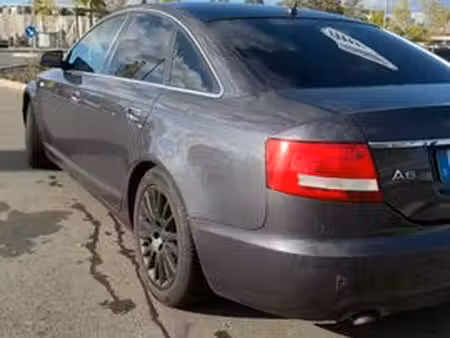 Audi A6 quattro