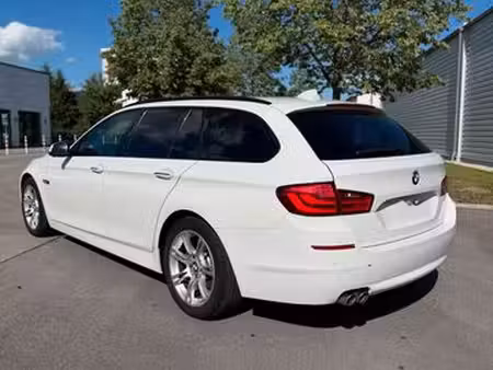 BMW Série 5 530d 3.0 258