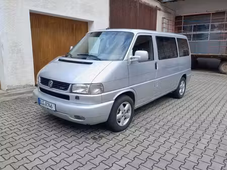 Volkswagen Transporter T4 2.5 TDI