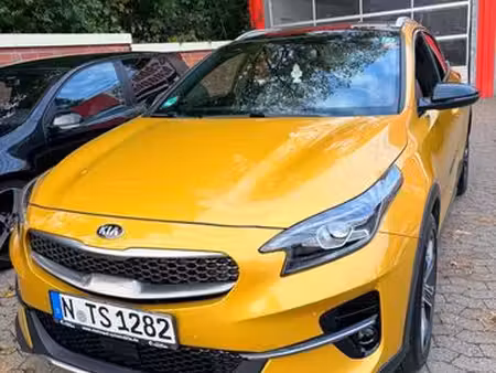 Kia Ceed 1.4 T GDi 140 Launch Edition