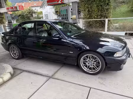 BMW Série 5 M5 400