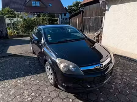 Opel Astra 1.6 105