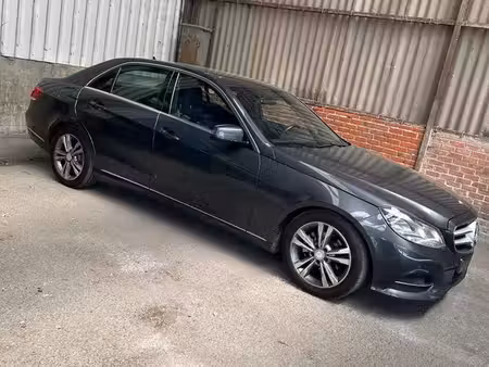 Mercedes-Benz Classe E E 200 2.1 136