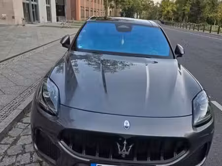 Maserati Grecale Modena 2.0 330 Modena