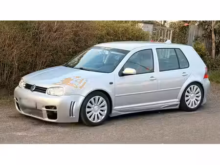 Volkswagen Golf 1.6 TDI 105