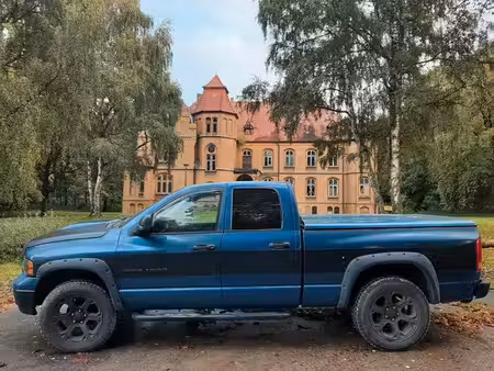 Dodge RAM 1500 V8 5.7