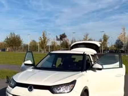 SsangYong Tivoli 160 E XGI 1.6 128