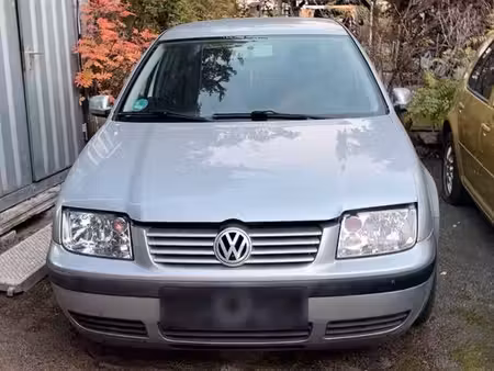 Volkswagen Bora 1.6 105