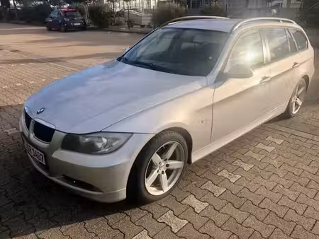 BMW Série 3 318d 2.0 143