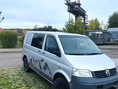 Volkswagen Transporter T5 2.5 TDI 131