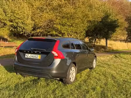 Volvo V60 D2 1.6 115