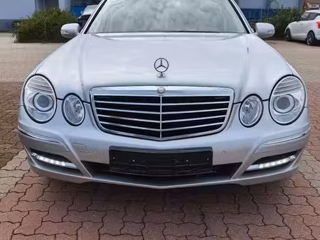 Mercedes-Benz Classe E E 200 Elegance