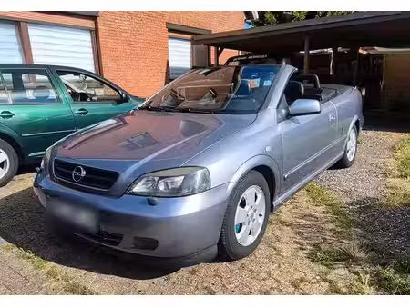 Opel Astra 1.8 125 150e Anniversaire