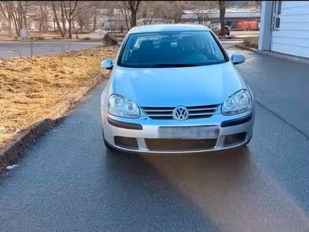 Volkswagen Golf 1.6