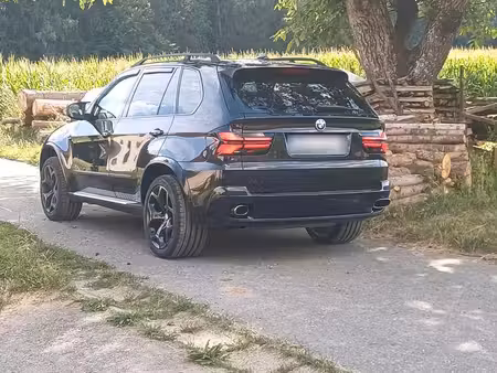 BMW X5 30d 3.0 235