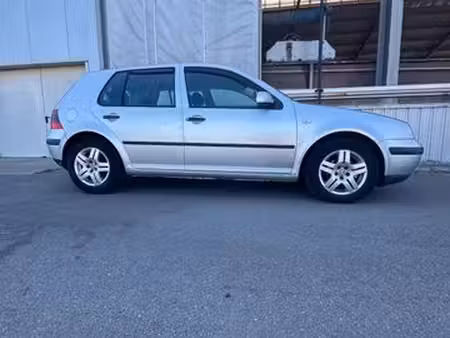 Volkswagen Golf 1.4 75