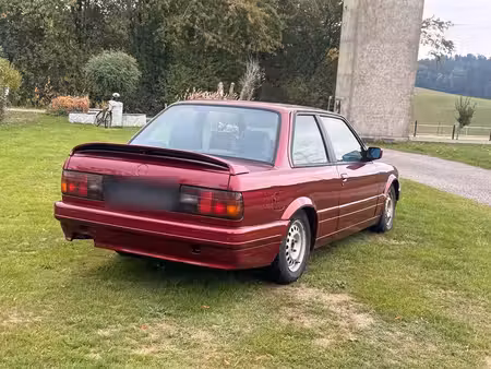 BMW Série 3 328i