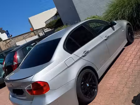 BMW Série 3 320i 2.0 150
