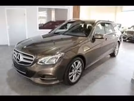 Mercedes-Benz Classe E E 350 V6 3.0 CDI 265 4Matic
