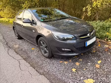 Opel Astra 1.6 CDTI 110 Edition