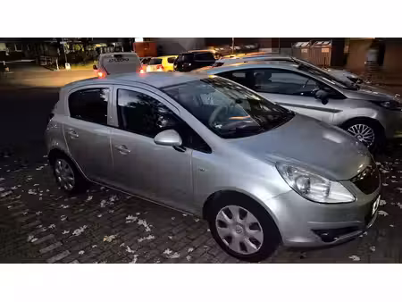 Opel Corsa 1.2 80