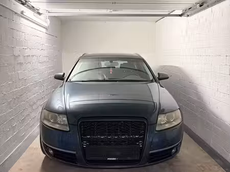 Audi A6 V6 2.4 177