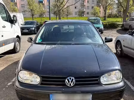 Volkswagen Golf 1.4 75