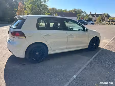 Volkswagen Golf 1.4 TSI 122 R-Line