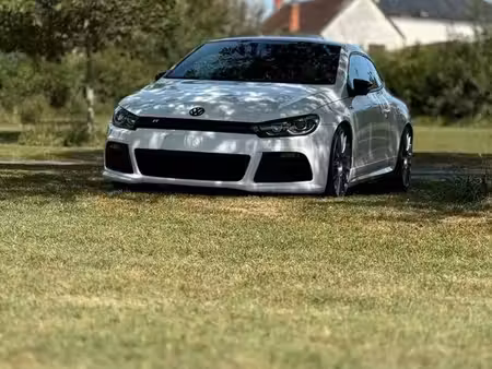 Volkswagen Scirocco R 2.0 TSI 265