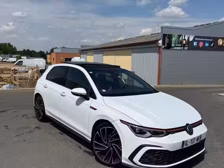 Volkswagen Golf GTI 2.0 245