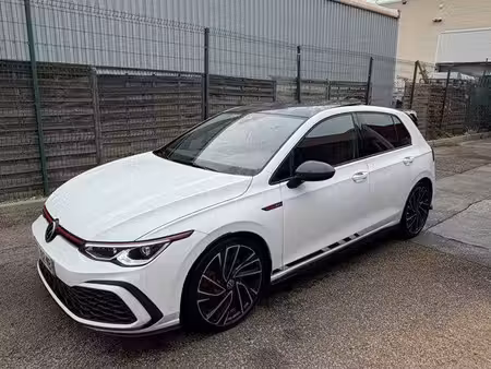 Volkswagen Golf GTI 2.0 245