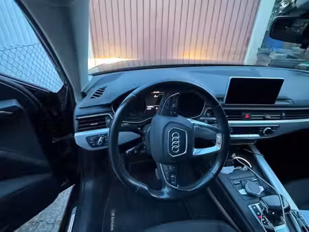 Audi A4 2.0 TDI 150 S line