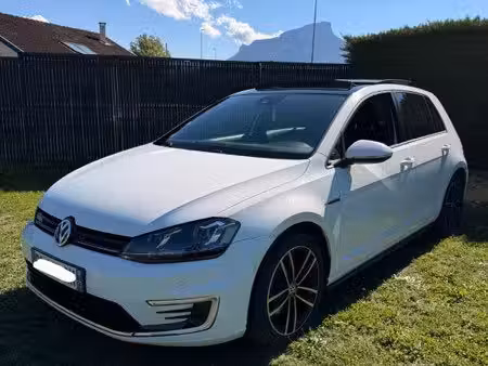 Volkswagen Golf GTE 1.4 204