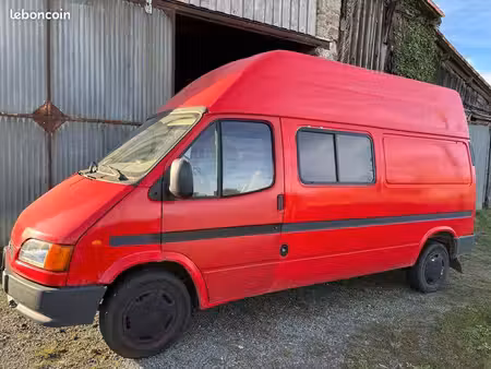 Ford Transit 2.5 76