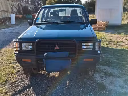 Mitsubishi L200