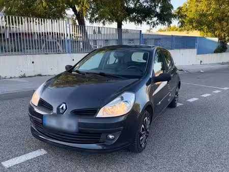 Renault Clio 1.2 75