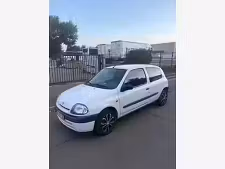 Renault Clio 1.4