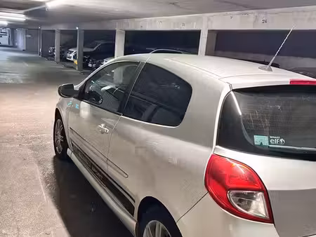 Renault Clio 1.6 128