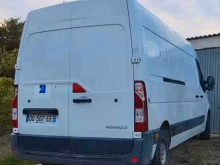 Renault Master 2.3 dCi 125