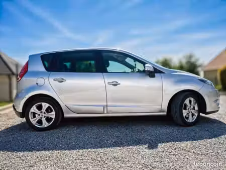Renault Scénic 