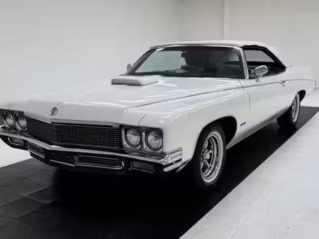Buick Centurion 