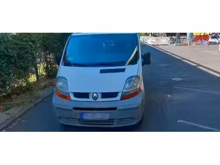 Renault Trafic 2.0 dCi 90
