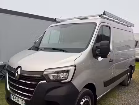 Renault Master 2.3 dCi 180