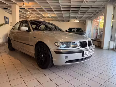 BMW Série 3 330i 170 Exclusive