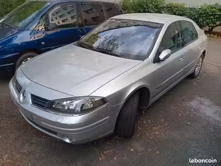 Renault Laguna 1.9 dCi 120