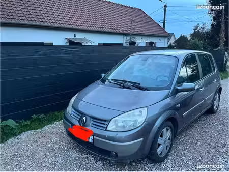 Renault Scénic 1.9 dCi 120