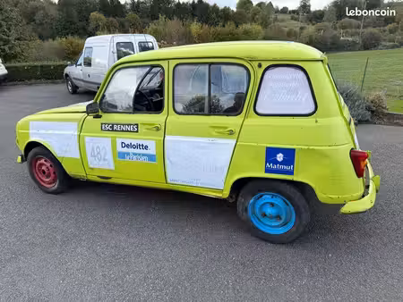 Renault R4 4L