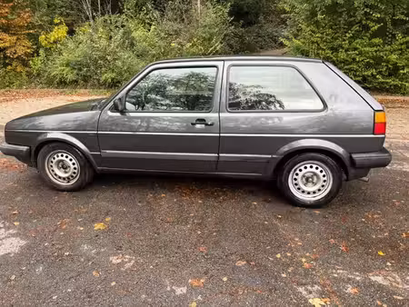 Volkswagen Golf 1.6